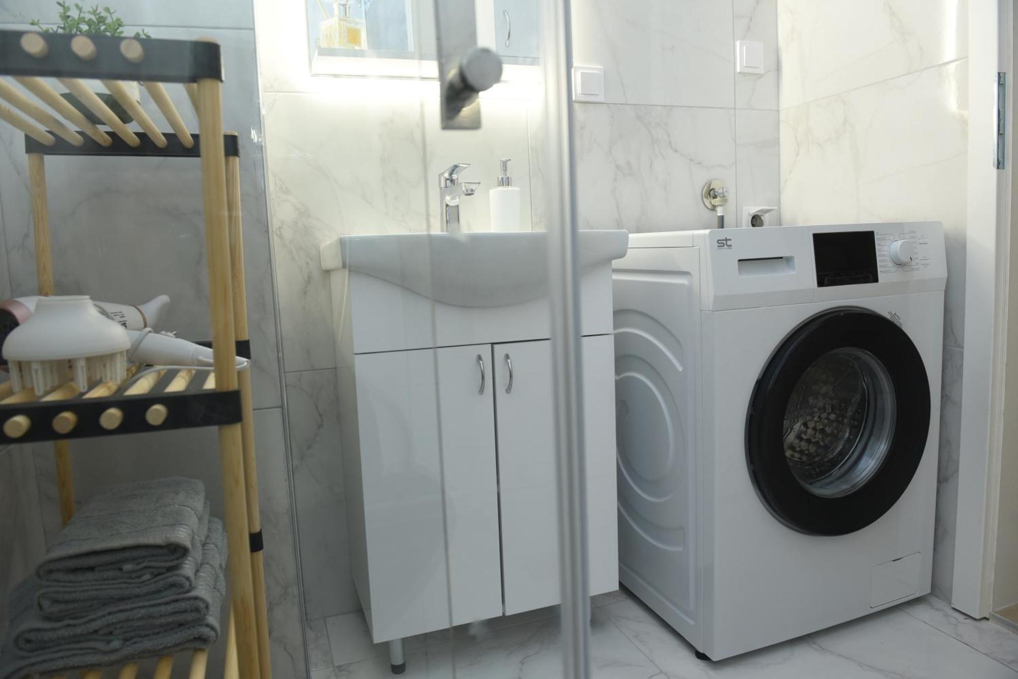 Rentnest Apartment