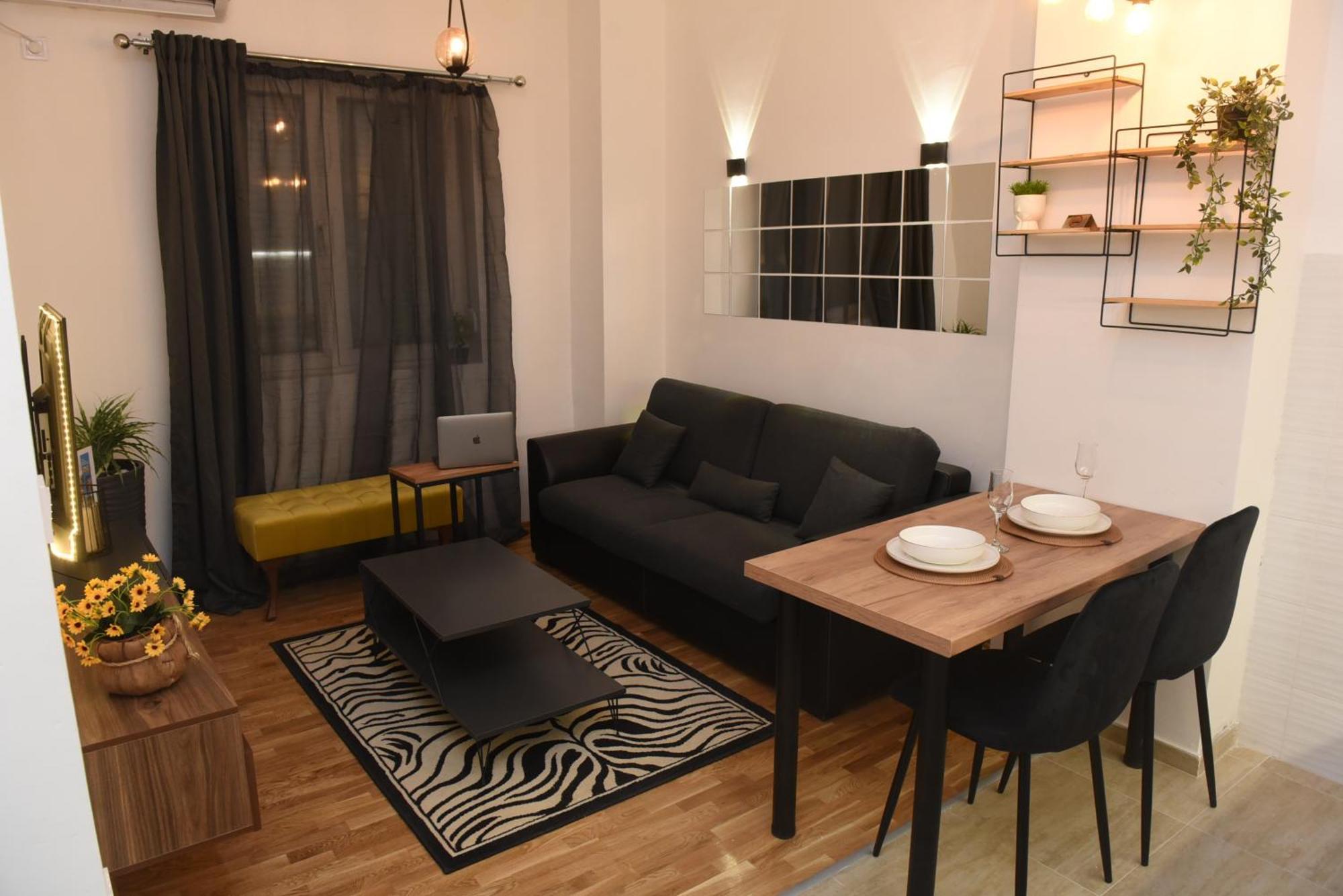 Rentnest Apartment *